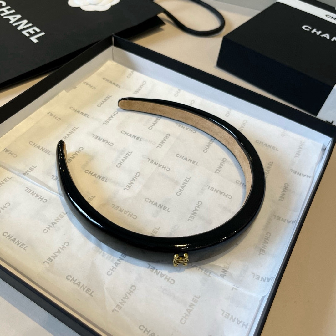 🆕

Celine赛琳新款发箍