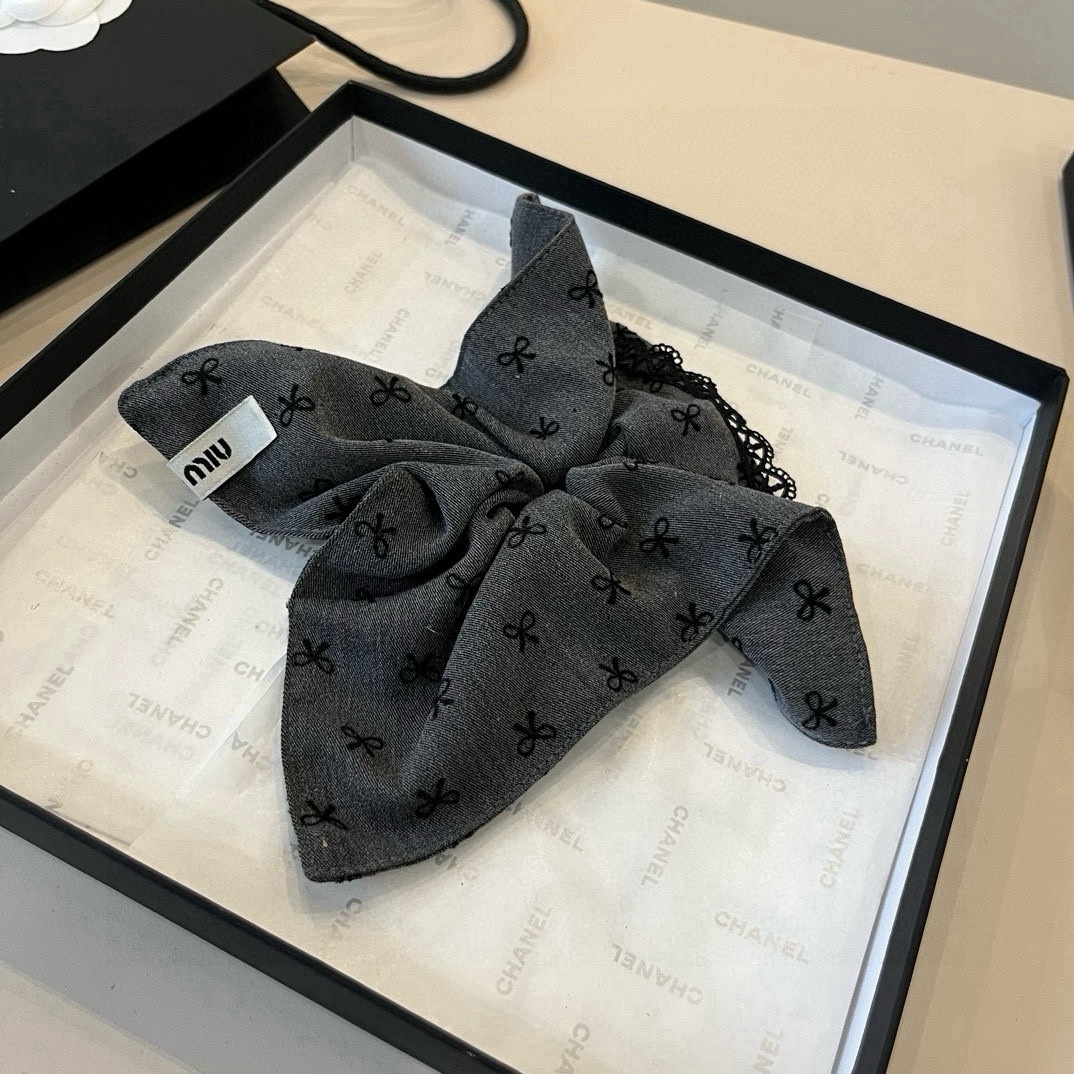 🆕

缪缪miumiu发圈