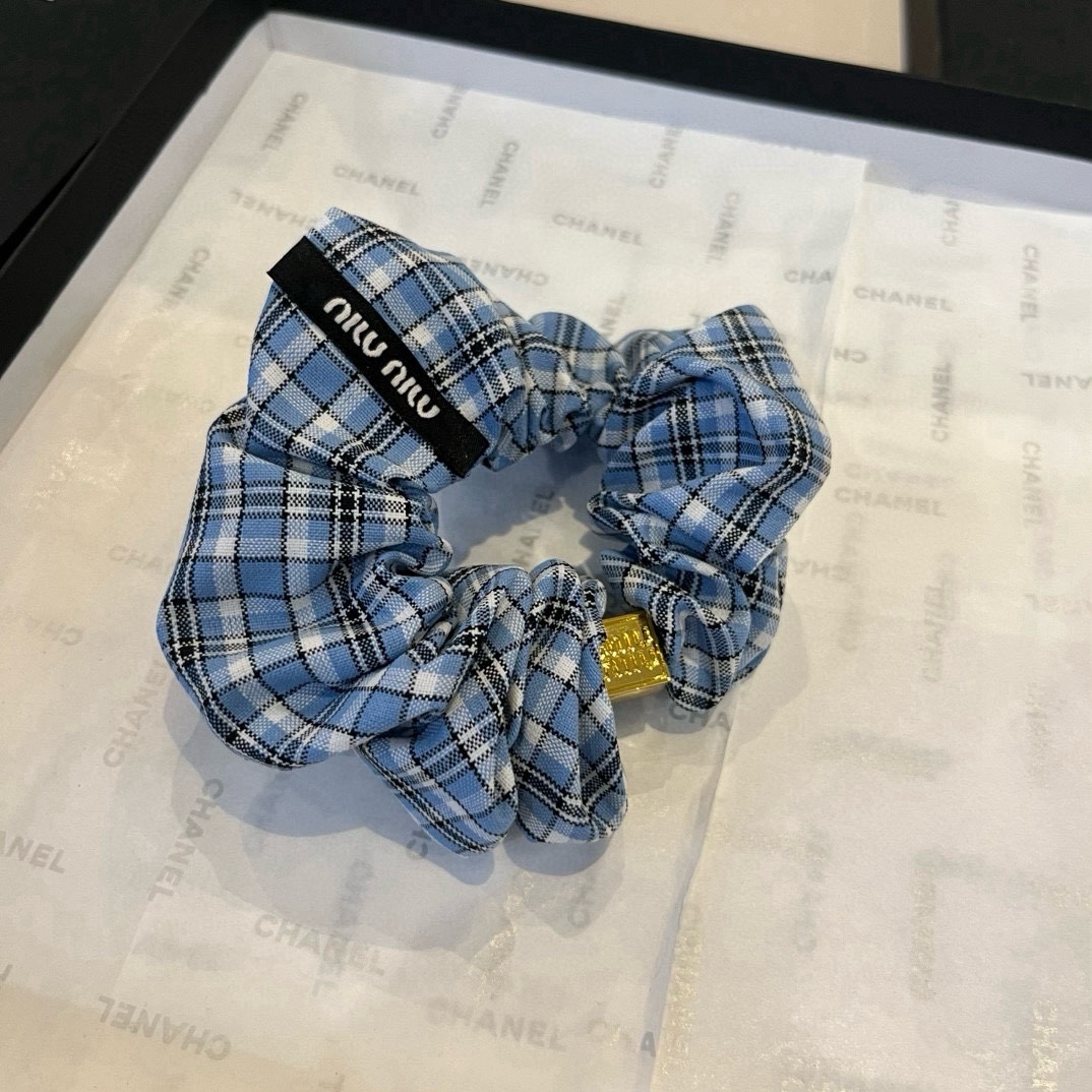 🆕

miumiu缪缪新款发圈