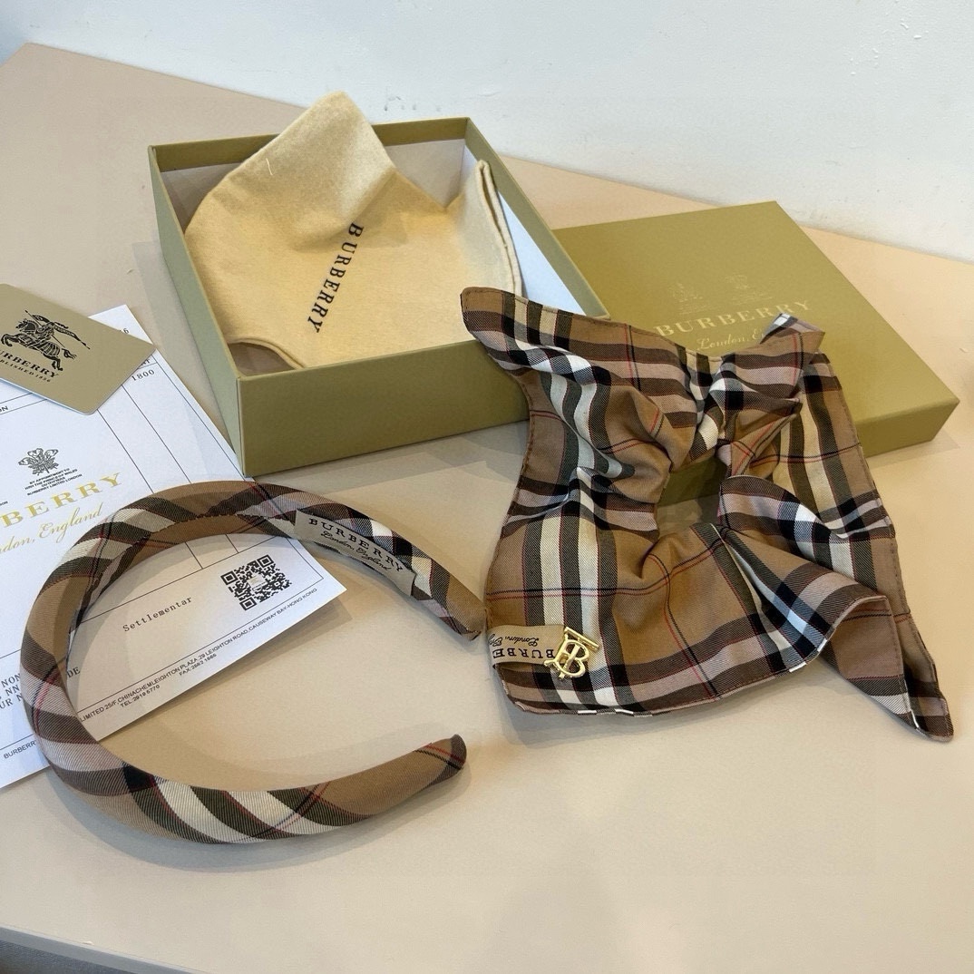 🆕

Burberry巴宝莉格子发圈