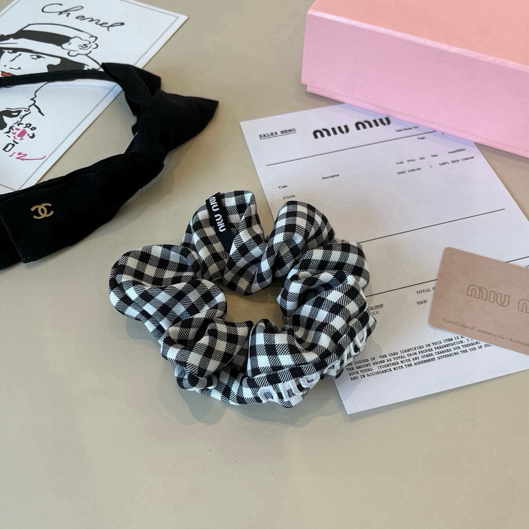 🆕

miumiu缪缪发圈