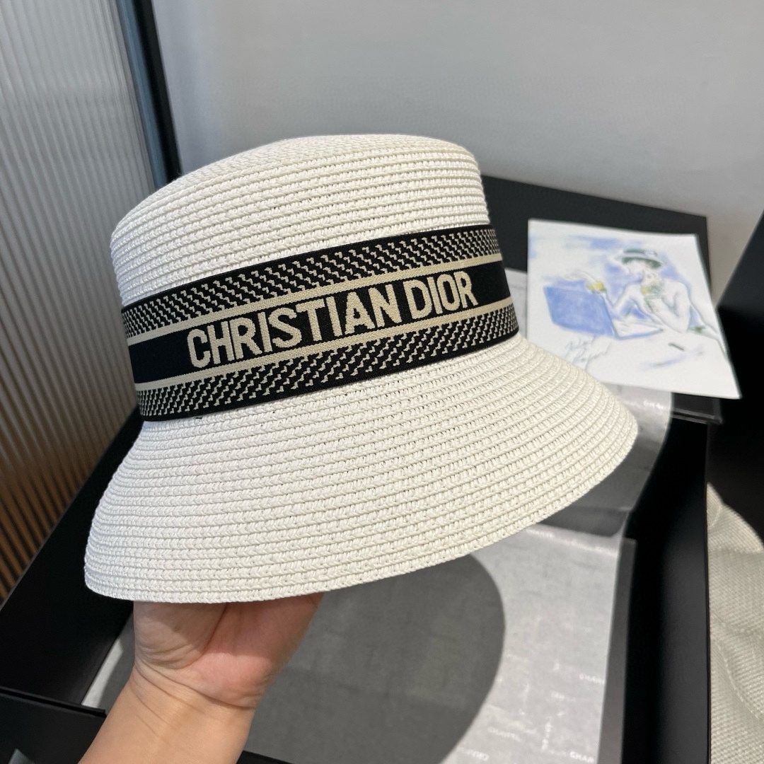 🆕
Dior迪奥盆帽 、盆帽，头围57cm