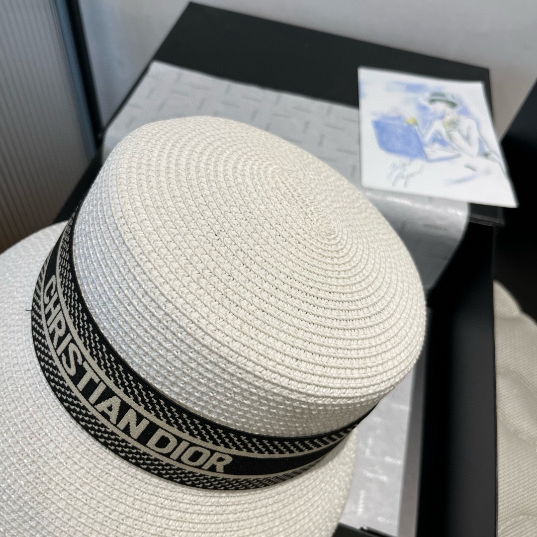 🆕
Dior迪奥盆帽 、盆帽，头围57cm