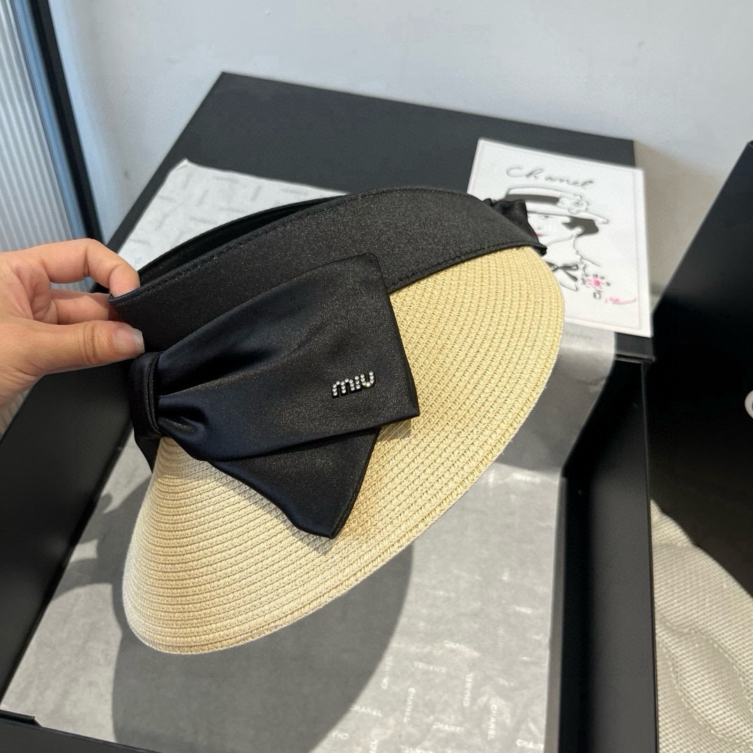 🆕

miumiu缪缪新款空顶