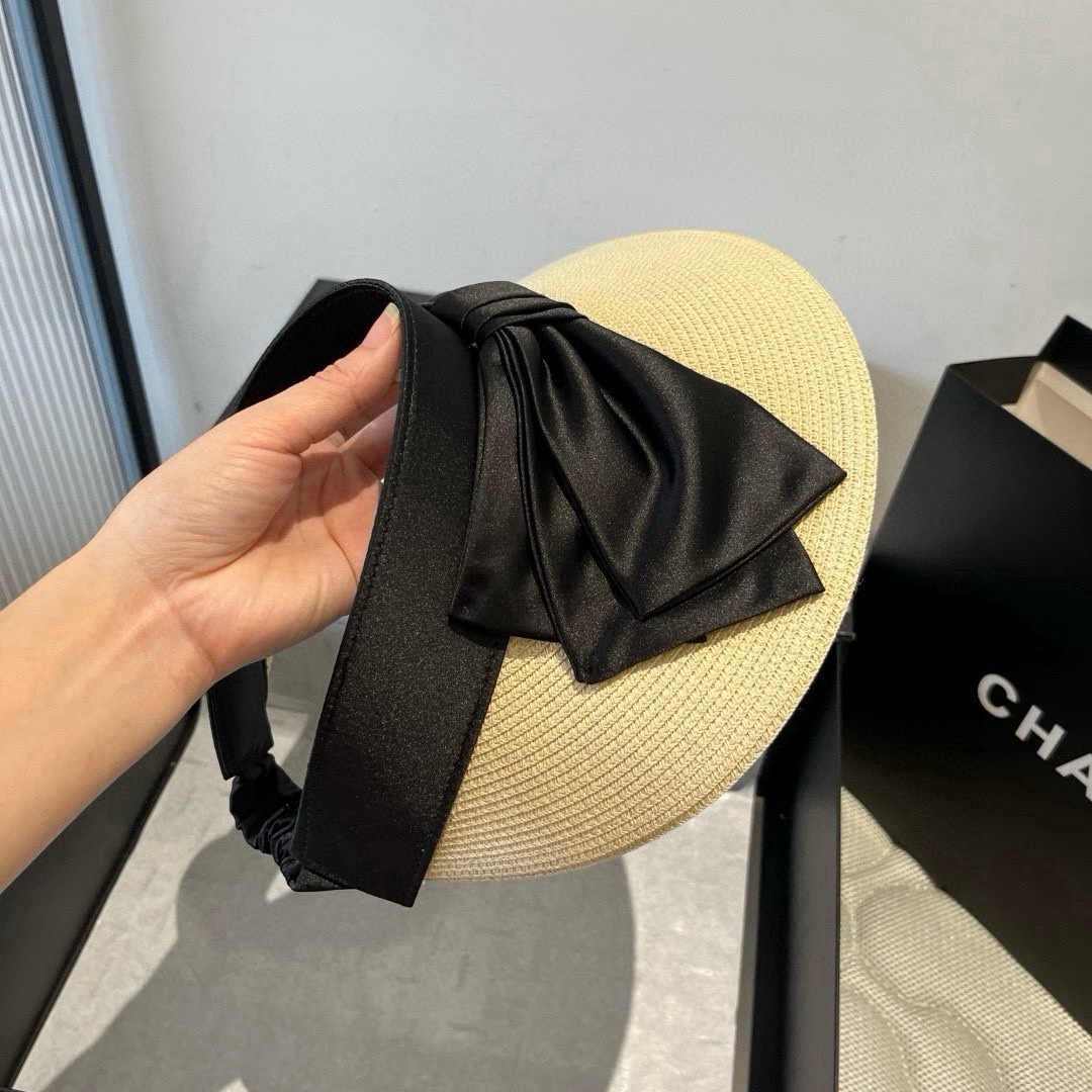 🆕

miumiu缪缪新款空顶