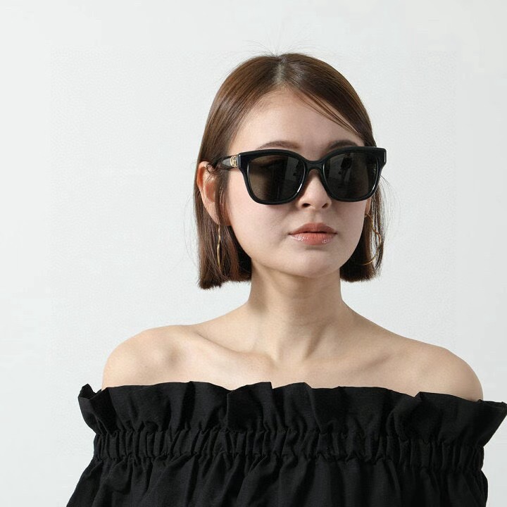 Gucci 1830SK Square Sunglasses - Black Frame, Stylish and Protective