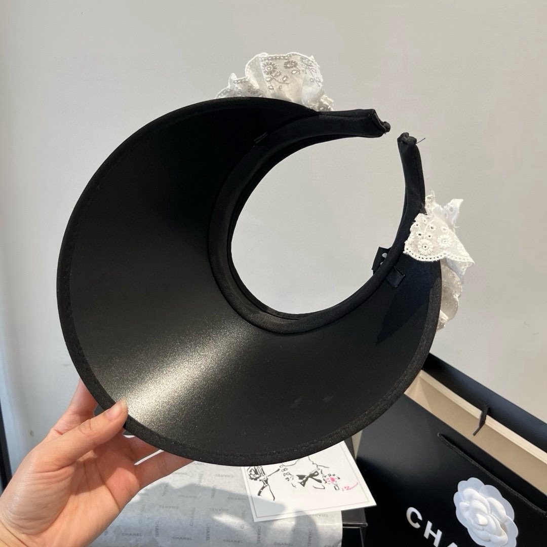 🆕

miumiu缪缪新款空顶