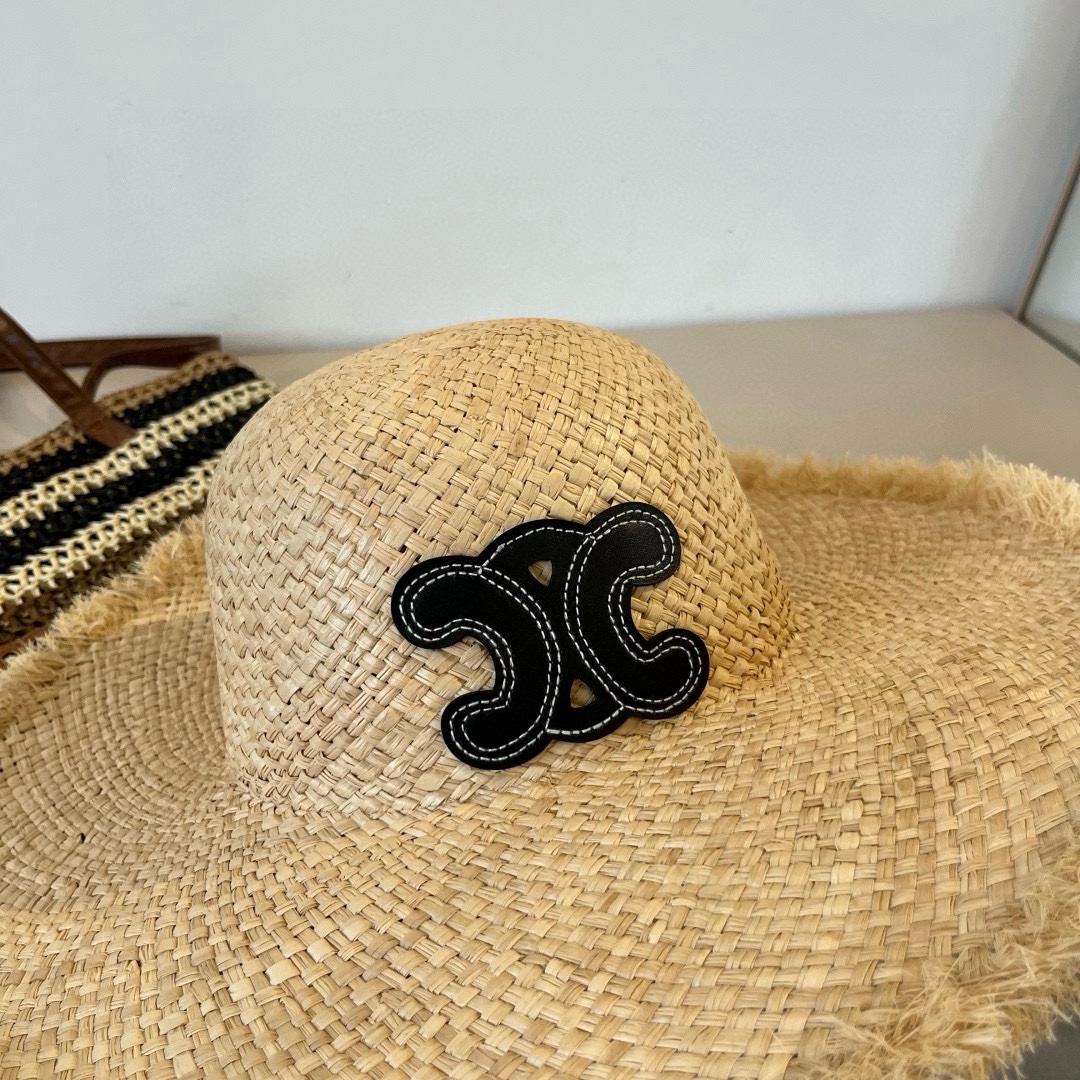 🆕

Celine赛琳拉菲草遮阳帽，遮阳沙滩帽，头围57cm