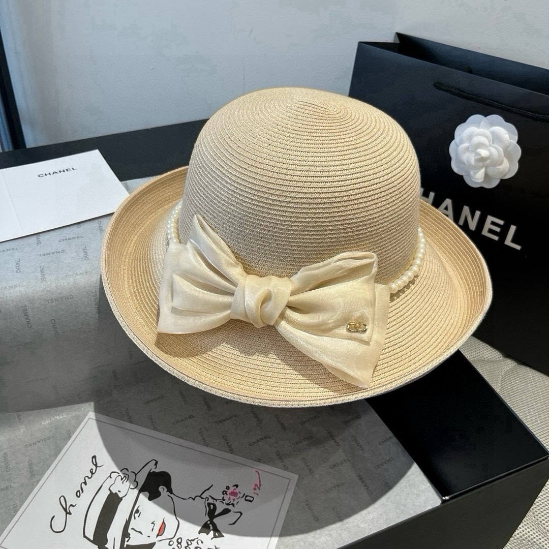 NO:360087,Valentino bow basin hat, curly bow top hat, head circumference 57cm hat, straw hat fisherman hat baseball hat, hat, valentino, espadrilles, hats华伦天奴蝴蝶结盆帽,卷边蝴蝶结礼帽,头围57cm帽子草帽渔夫帽棒球帽,帽子,valentino,espadrilles,hats,hat