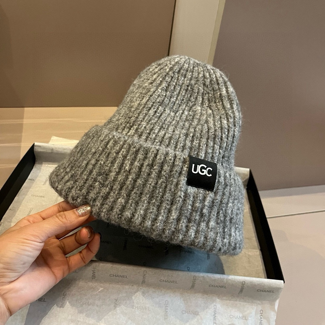 🆕

Ugg新款针织毛线帽，高品质男女通用