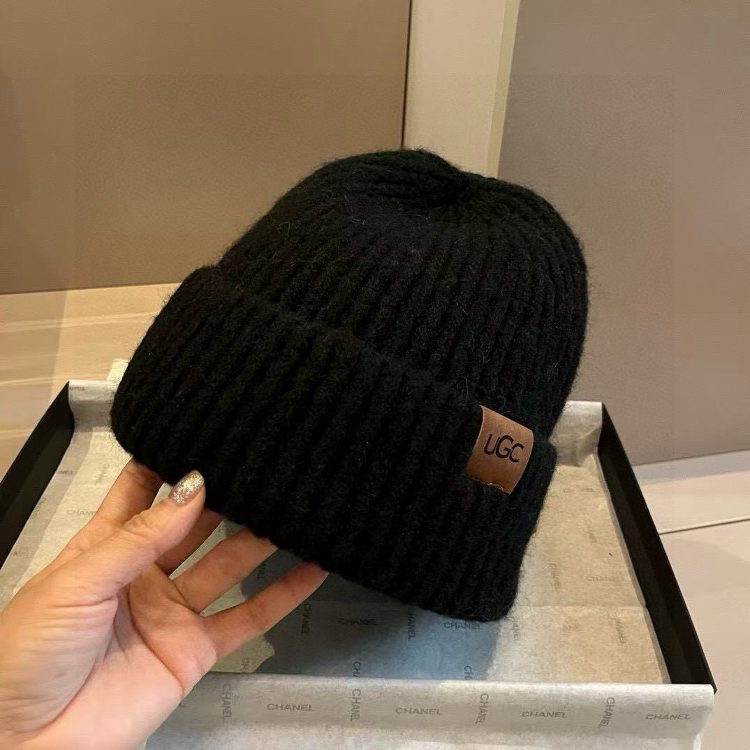 🆕

Ugg新款针织毛线帽，高品质男女通用