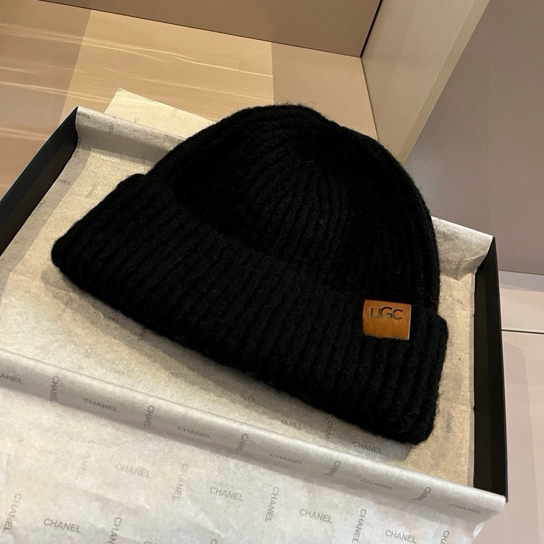 🆕

Ugg新款针织毛线帽，高品质男女通用