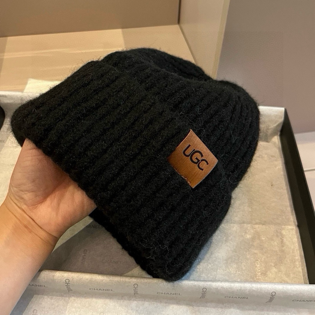🆕

Ugg新款针织毛线帽，高品质男女通用