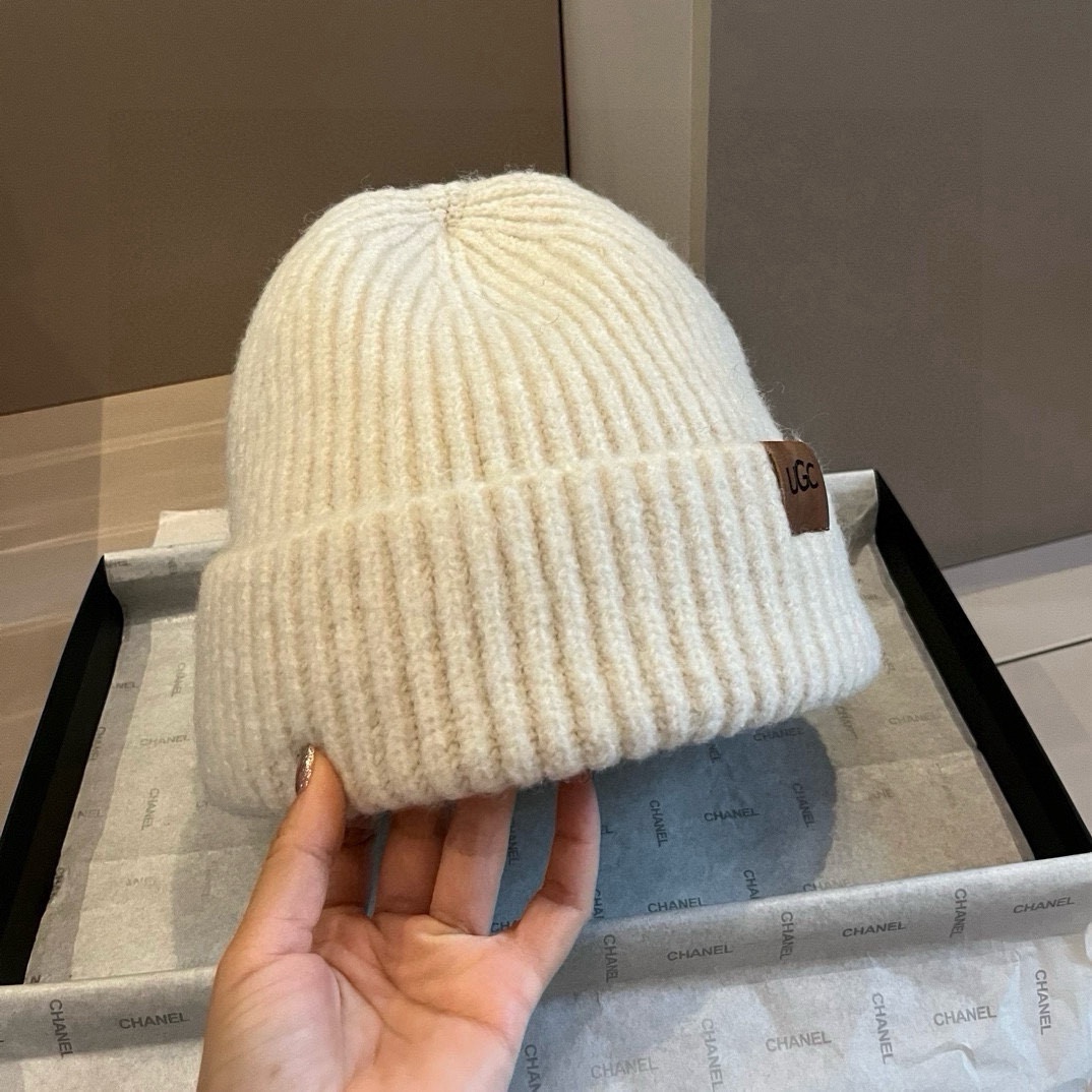 🆕

Ugg新款针织毛线帽，高品质男女通用