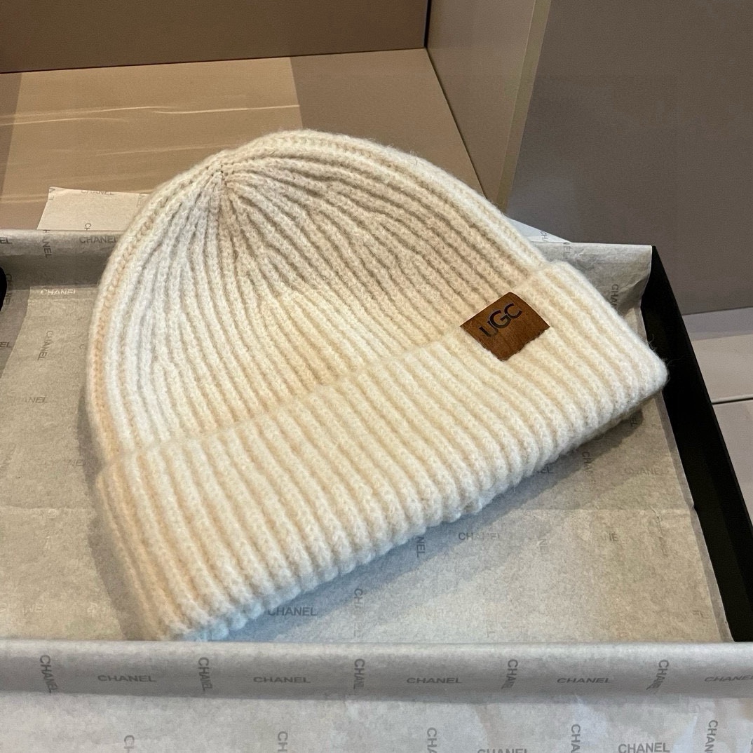 🆕

Ugg新款针织毛线帽，高品质男女通用