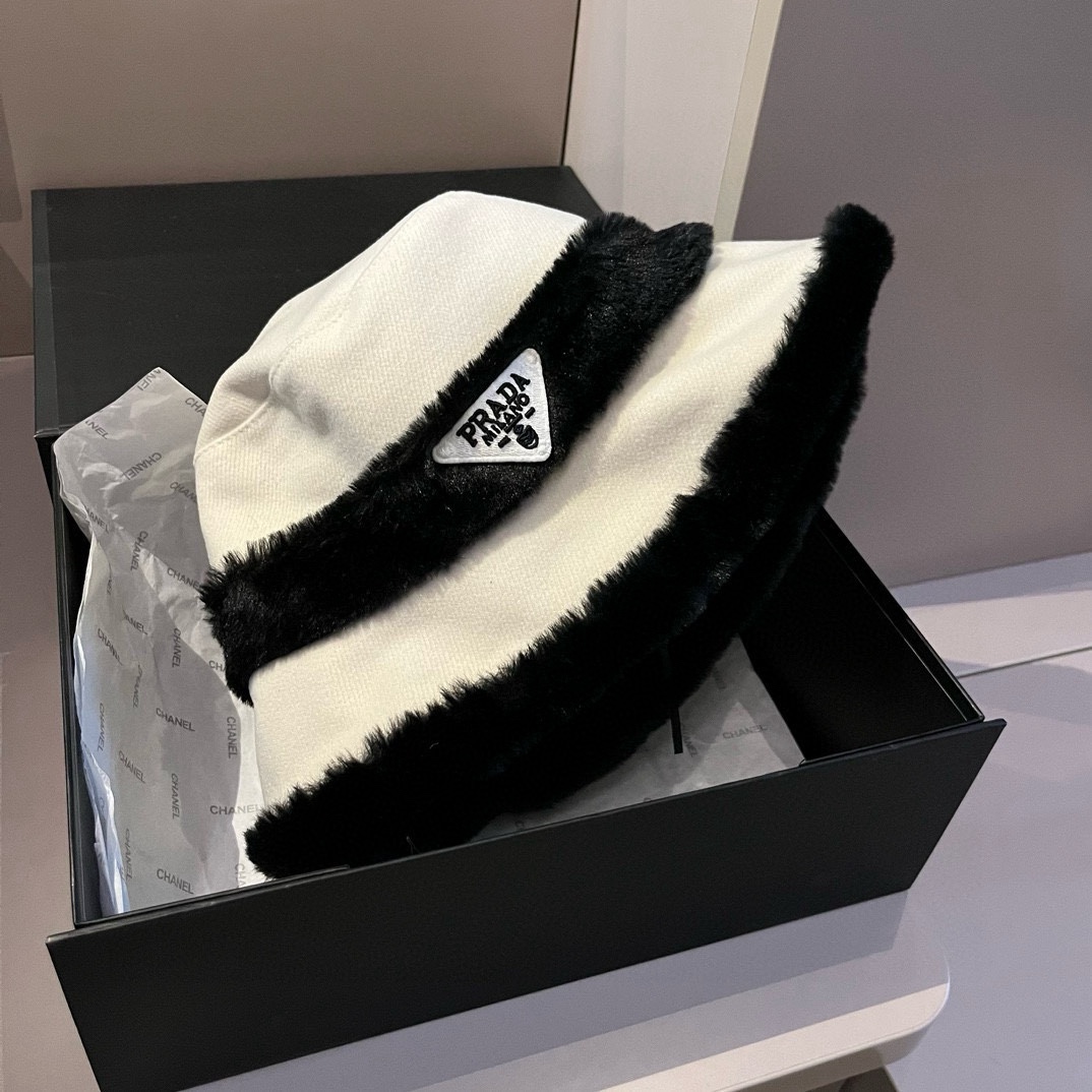 🆕

普拉达新款渔夫帽，羊毛渔夫帽，头围cm