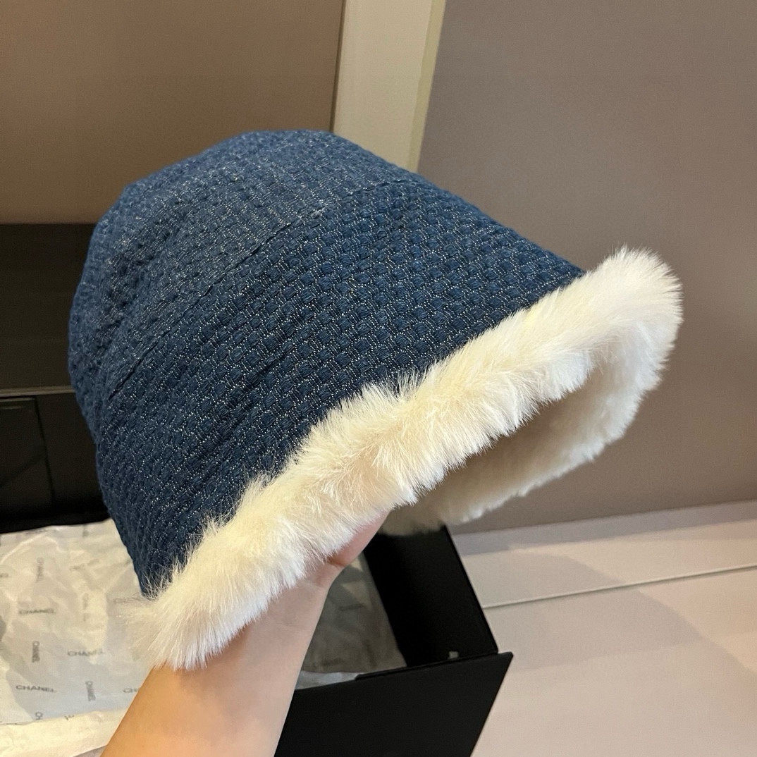 🆕

Chanel香奈儿牛仔渔夫帽，加绒内里护耳帽，头围57cm