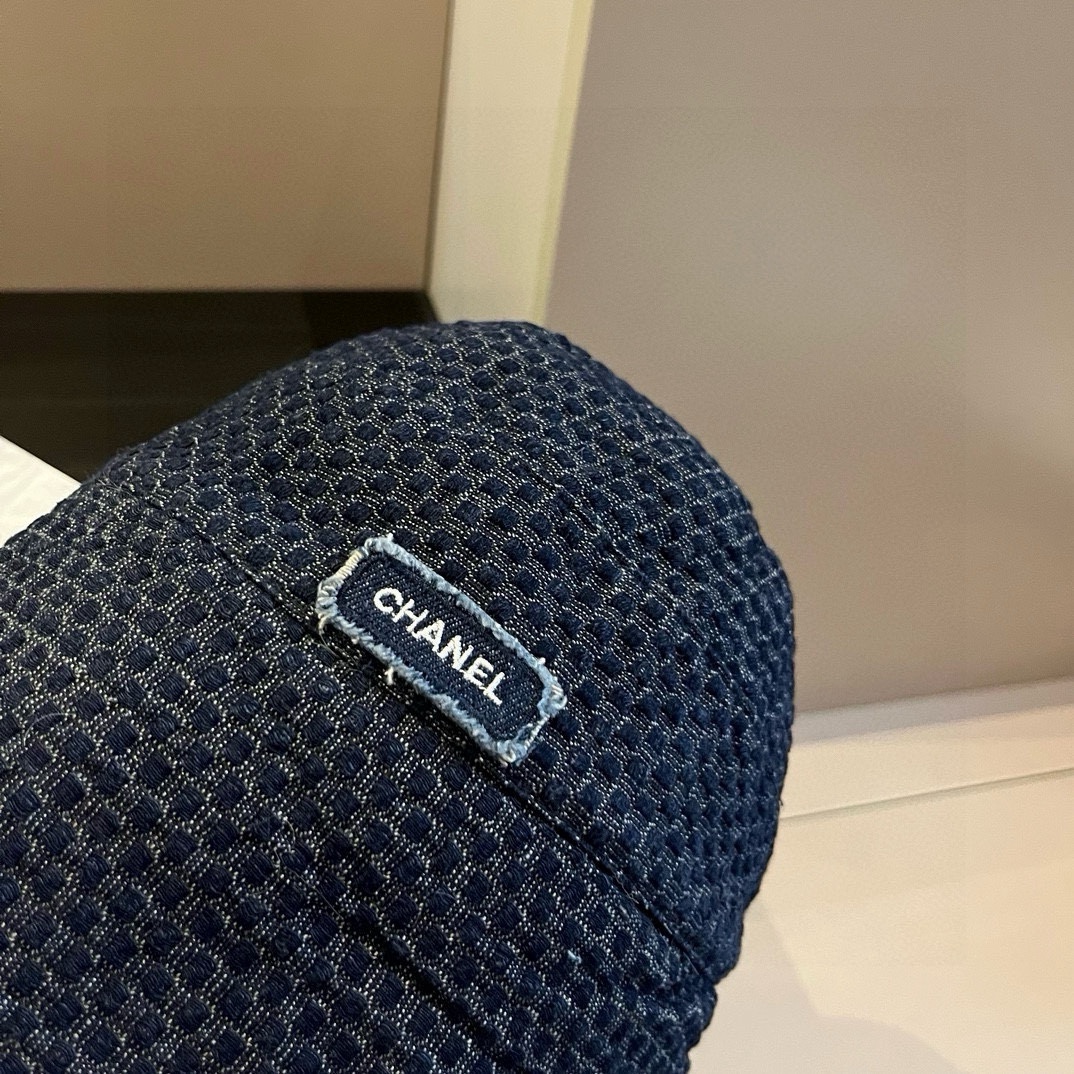 🆕

Chanel香奈儿牛仔渔夫帽，加绒内里护耳帽，头围57cm