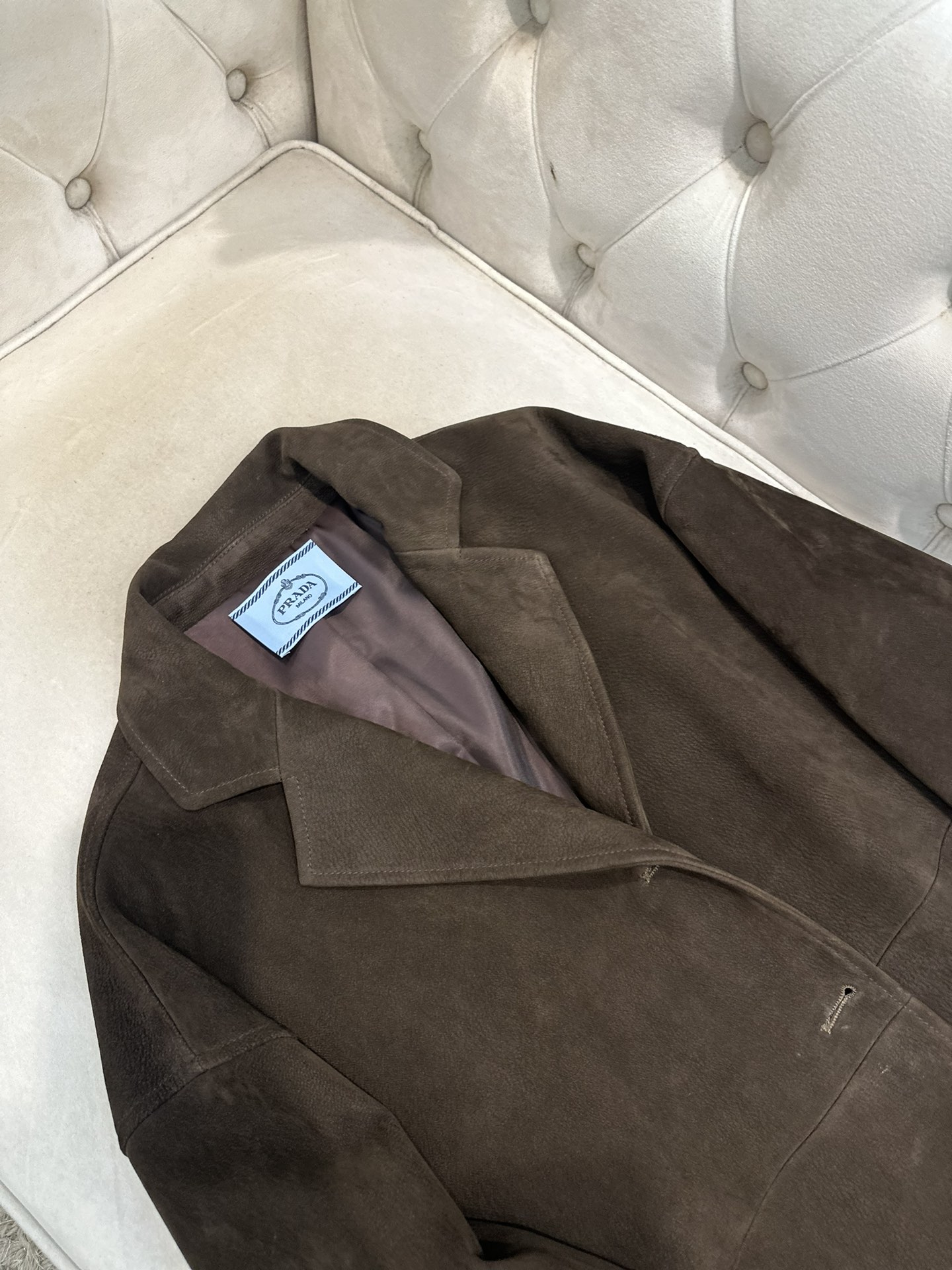 Title: Prada P2880 Original Female Goat Skin Suit with Dust Bag, AW2025 Collection, S-L Sizes. - 图片 8
