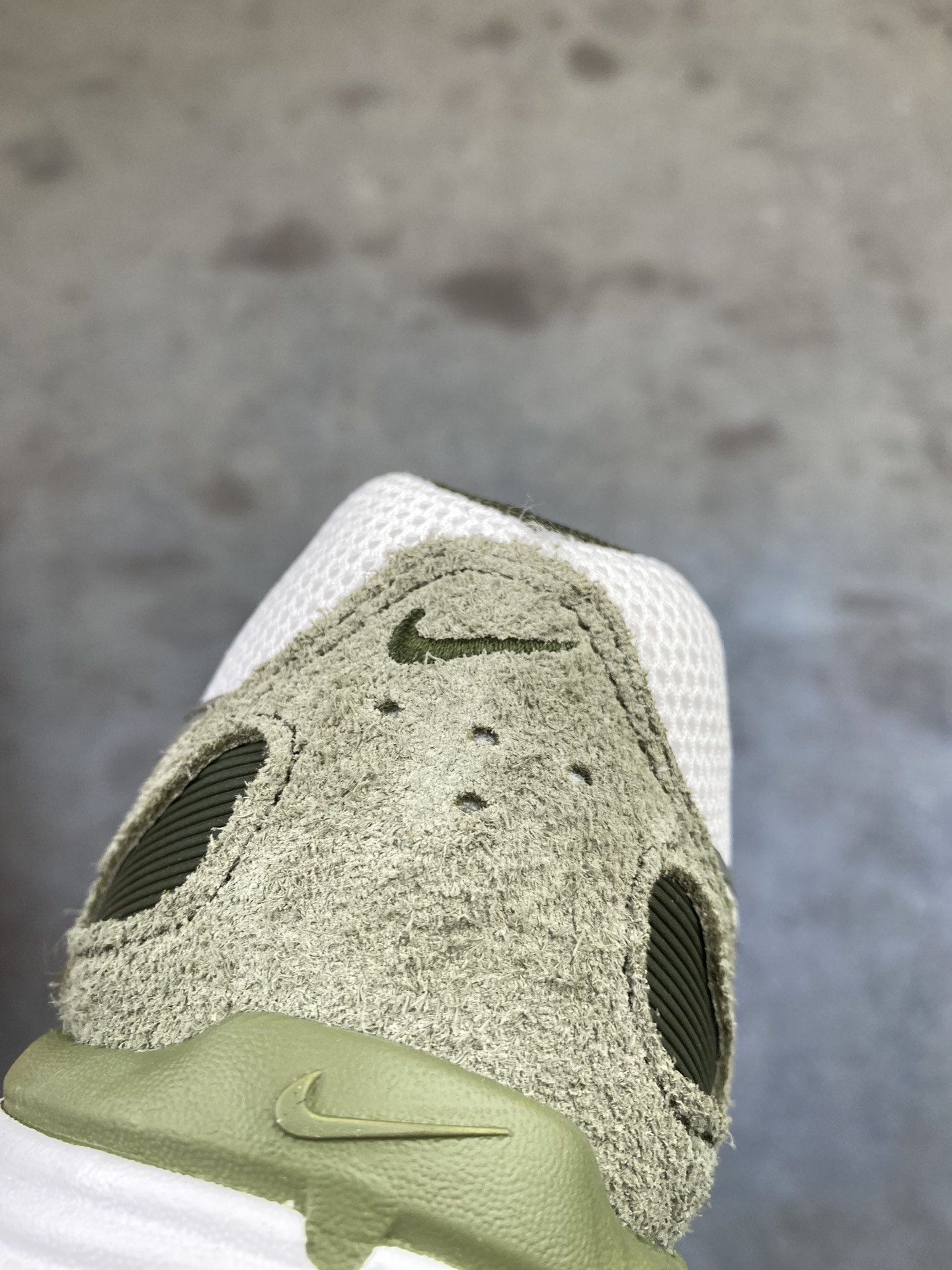 💰200 支持放店
Nike Initiator Running 耐克INS
超火复古老爹跑鞋 
耐克 P-6000老爹鞋Initiator 独家出货
独家私模 原鞋 真标 原盒打造
官方货号:IH0246-320
尺码:36 36.5 37.5 38 38.5 39 40 40.5 41 42 42.5 43 44 45w8
