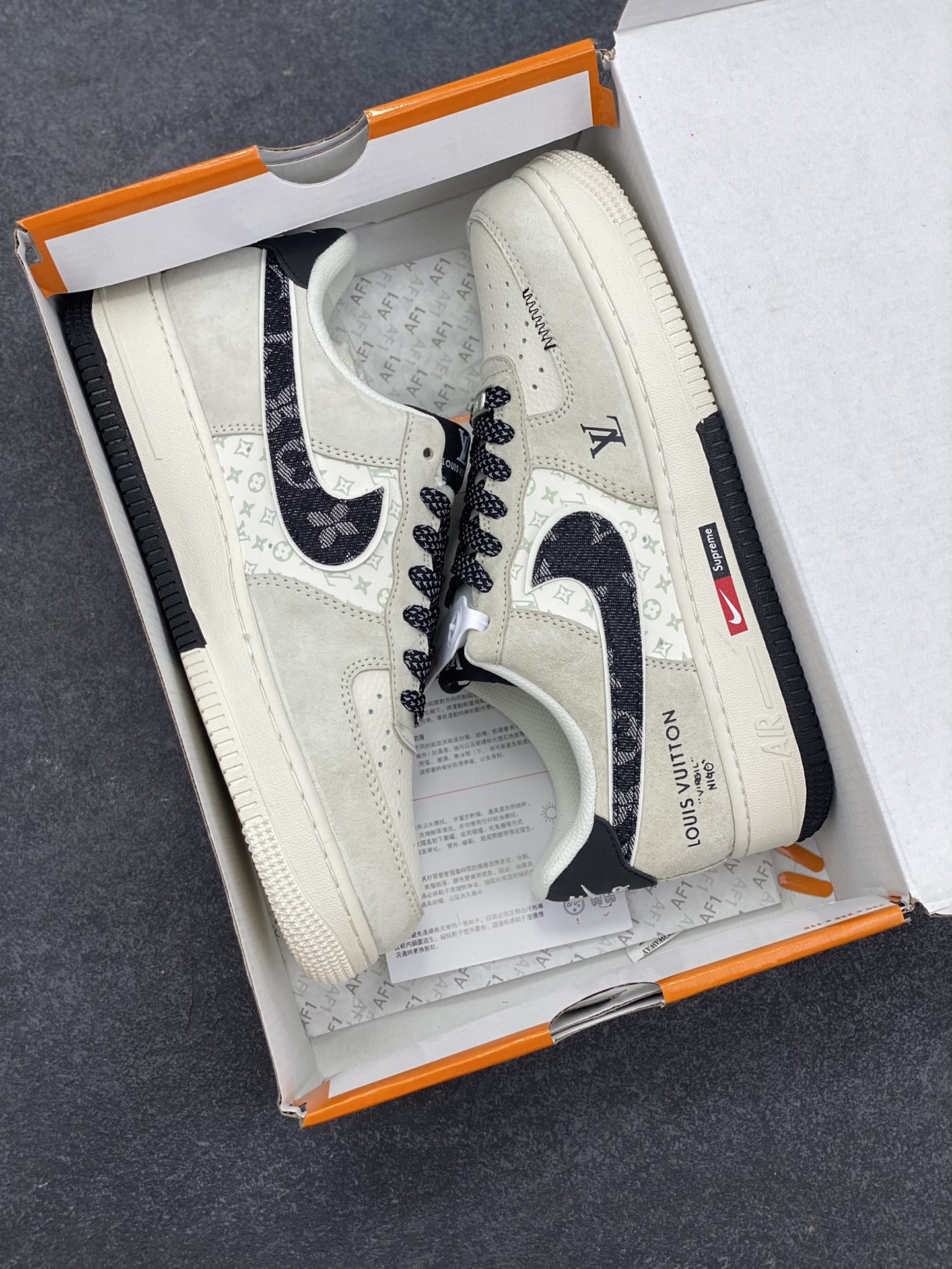 图片[9]-Nike Air Force 1 \’07 Low “LV联名——猪八米白黑”空军一号 低帮 运动鞋 休闲鞋 折边针车 工艺难度大 原楦头原纸板 原装鞋盒 定制五金配件 内置全掌气垫 原厂鞋底 货号：MZ9588-801 尺码：36 36.5 37.5 38 38.5 39 40 40.5 41 42 42.5 43 44 44.5 45-选品中心