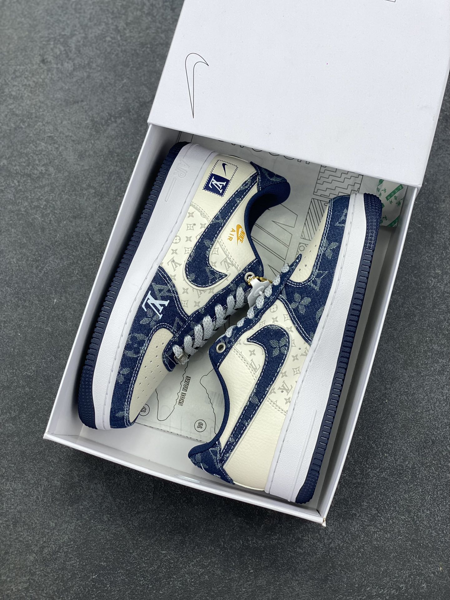 图片[9]-NK Air Force 1‘07 Low 定制款抽屉盒 空军一号低帮休闲板鞋 定制皮料 原楦原纸板 纯正版型 高清洁度 内置全掌气垫 货号：CW2288-111 尺码：36 36.5 37.5 38 38.5 39 40 40.5 41 42 42.5 43 44 44.5 45-选品中心