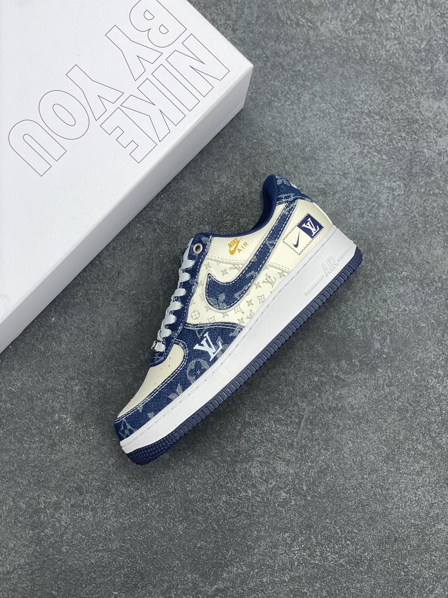 图片[7]-NK Air Force 1‘07 Low 定制款抽屉盒 空军一号低帮休闲板鞋 定制皮料 原楦原纸板 纯正版型 高清洁度 内置全掌气垫 货号：CW2288-111 尺码：36 36.5 37.5 38 38.5 39 40 40.5 41 42 42.5 43 44 44.5 45-选品中心
