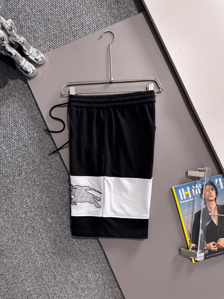 “High-Quality Burberry Barbara Shorts: Summer Comfort in Imported Cotton Fabrics” - 图片 2