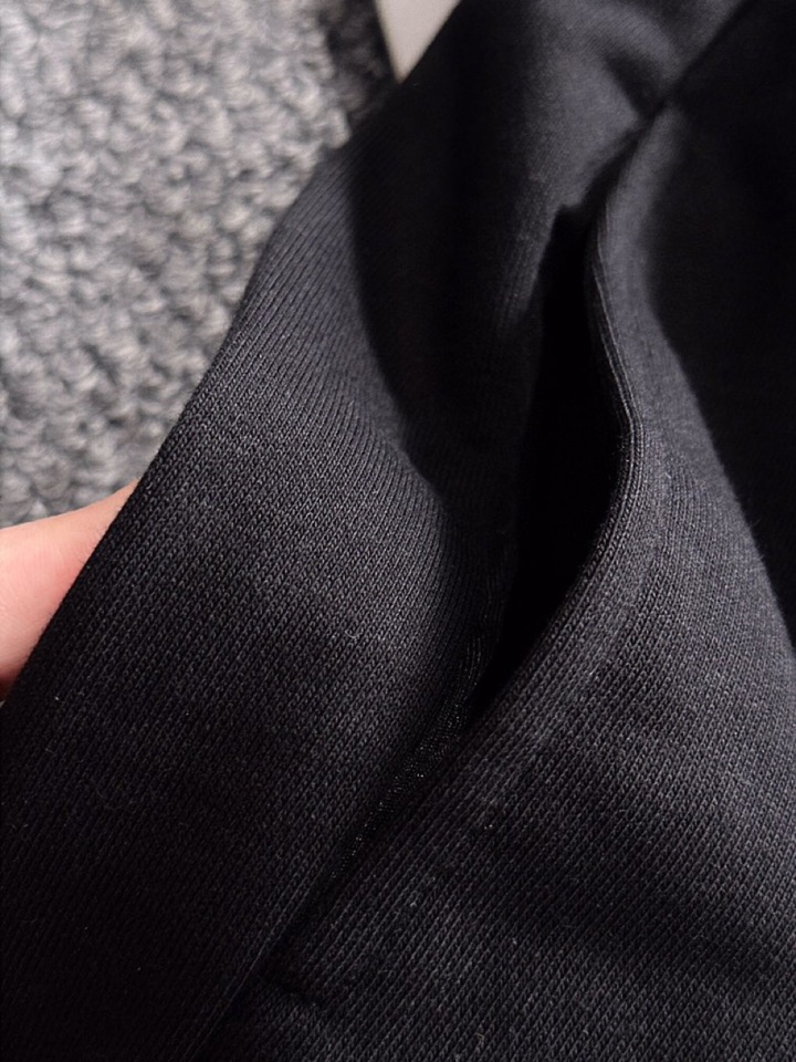 “High-Quality Burberry Barbara Shorts: Summer Comfort in Imported Cotton Fabrics” - 图片 8