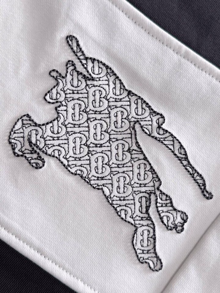 “Burberry Barbara 25s Summer Shorts: High-Quality, Comfortable, Stylish, Perfect for Summer” - 图片 4