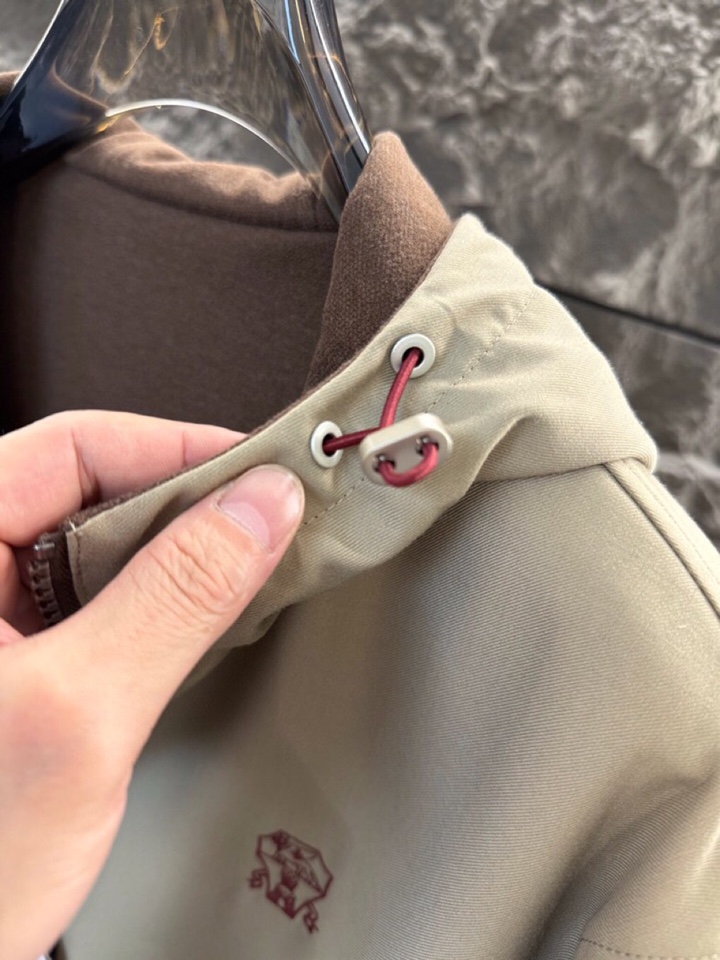 Luxurious Brumello Cucinelli BC 2025s Blouse Jackets: High Fashion, Classic Colors, Versatile Styles - 图片 3