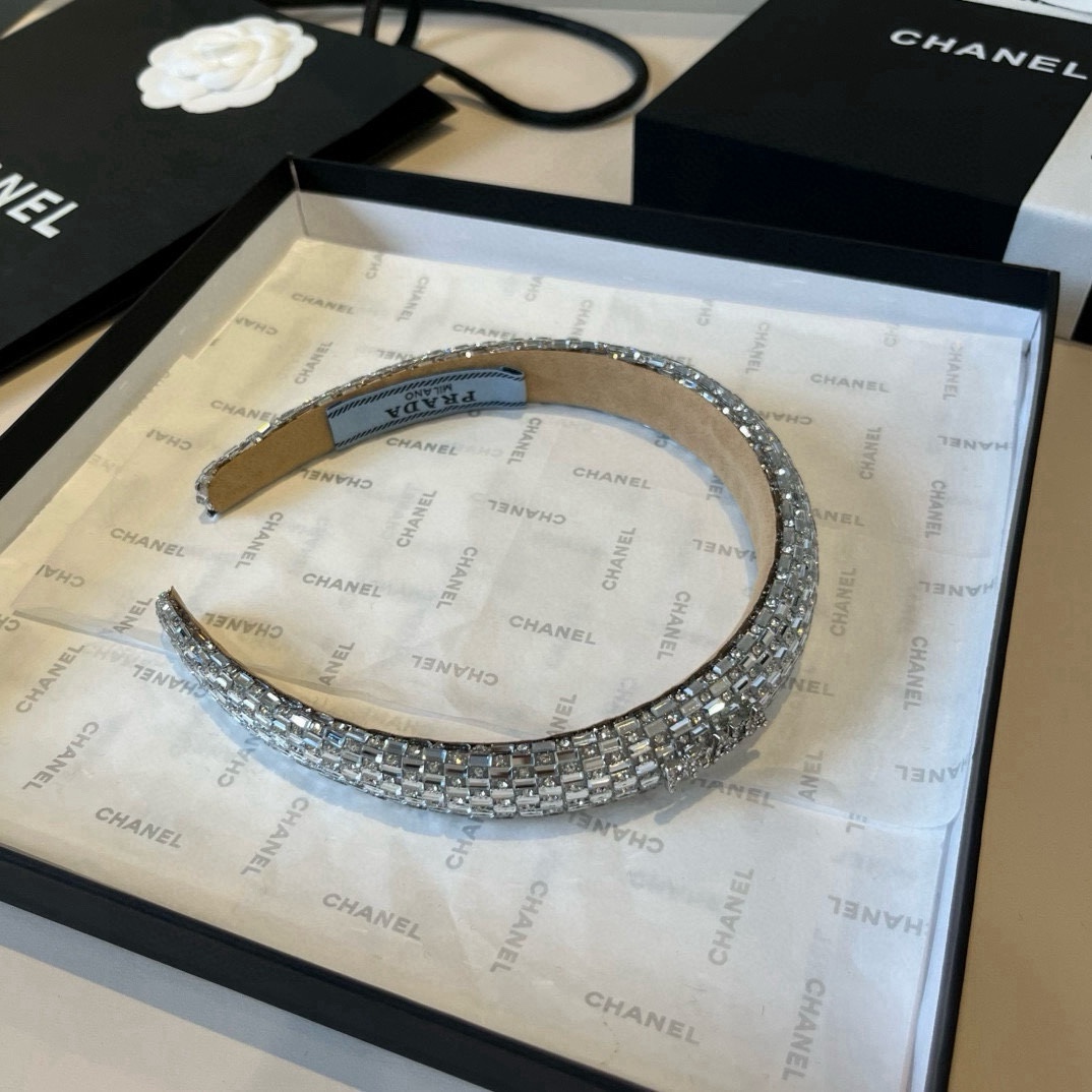 p PRADA普拉达发箍