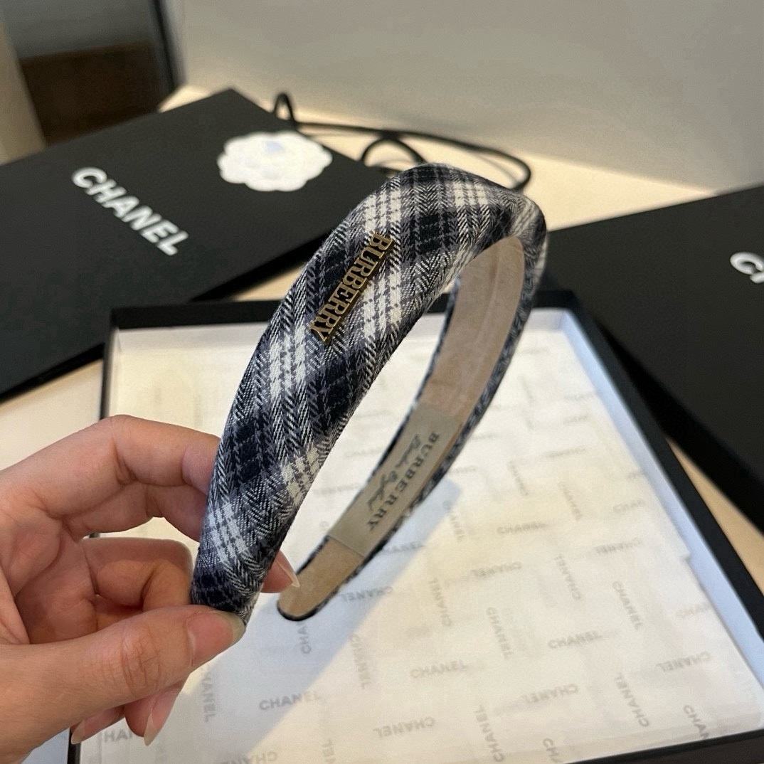pBurberry巴宝莉格子发箍
