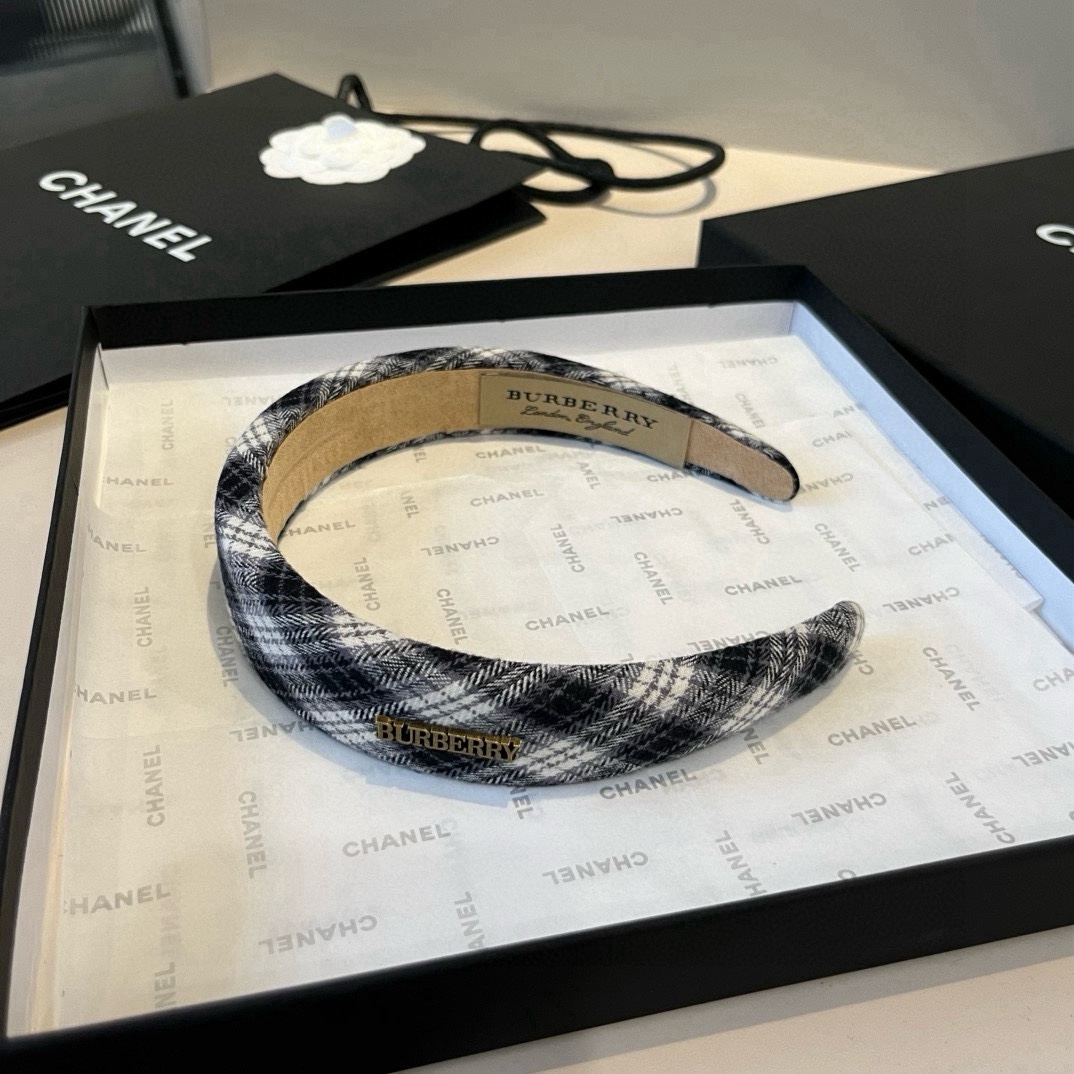 pBurberry巴宝莉格子发箍