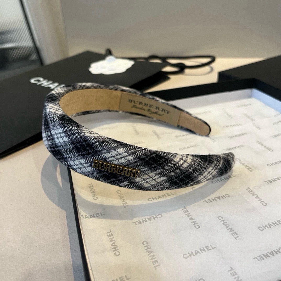 pBurberry巴宝莉格子发箍