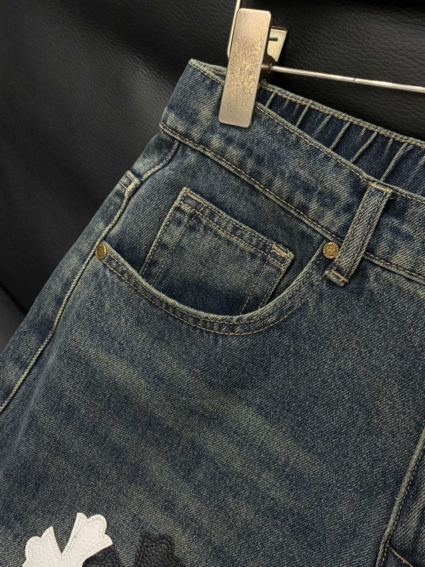 “Spring 2025 New Fashion: Synchronized Cabinets & Fashionable Water Washing Jeans” - 图片 4