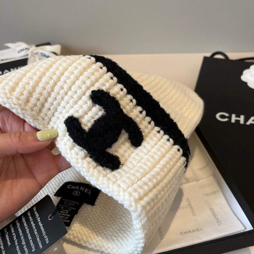 🆕

Chanel香奈儿针织毛线帽