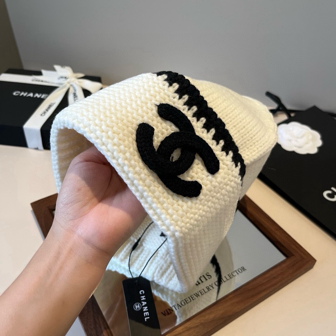 🆕

Chanel香奈儿针织毛线帽