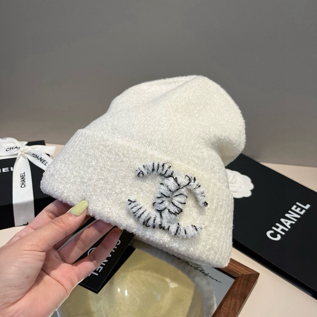 🆕

Chanel香奈儿针织毛线帽
