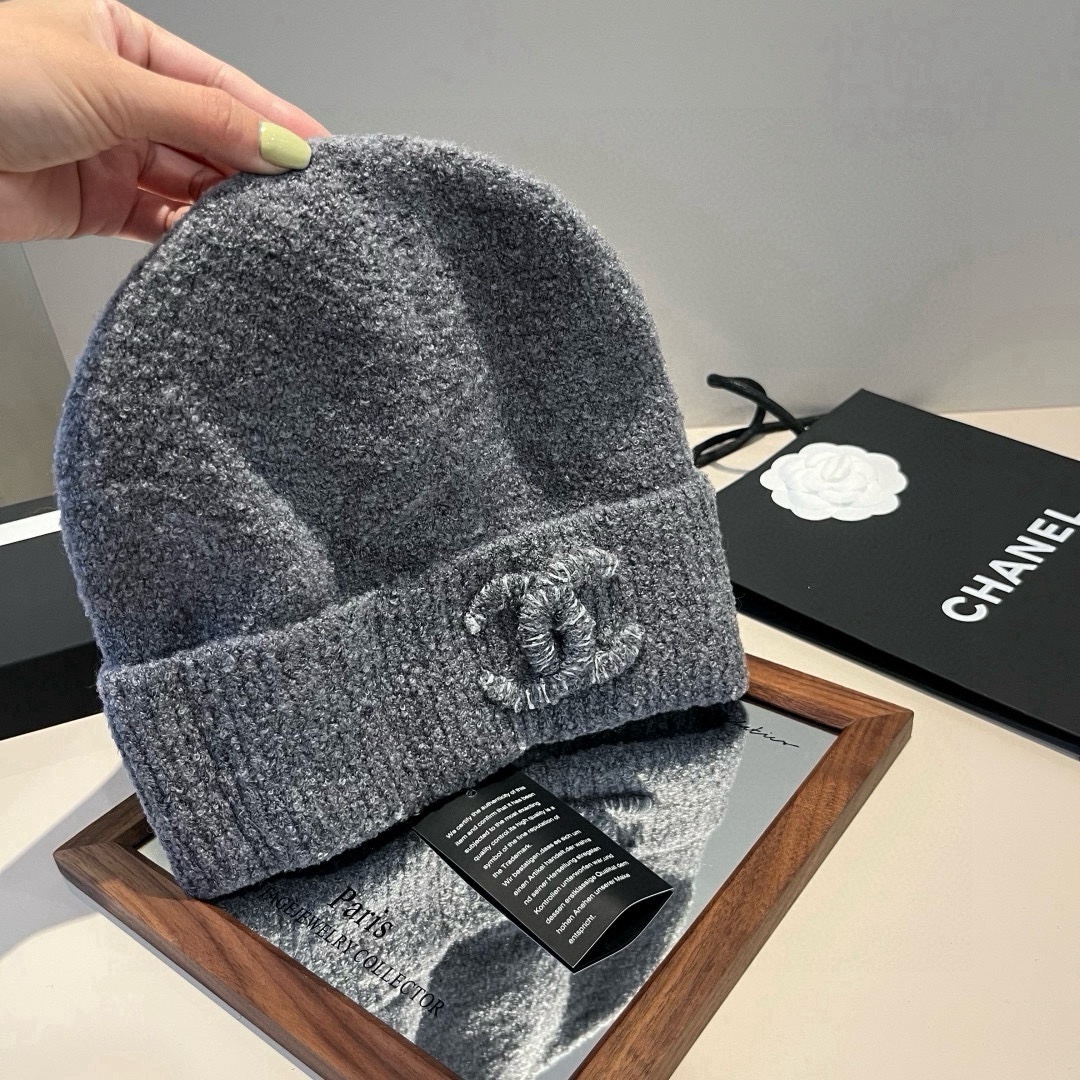 🆕

Chanel香奈儿针织毛线帽