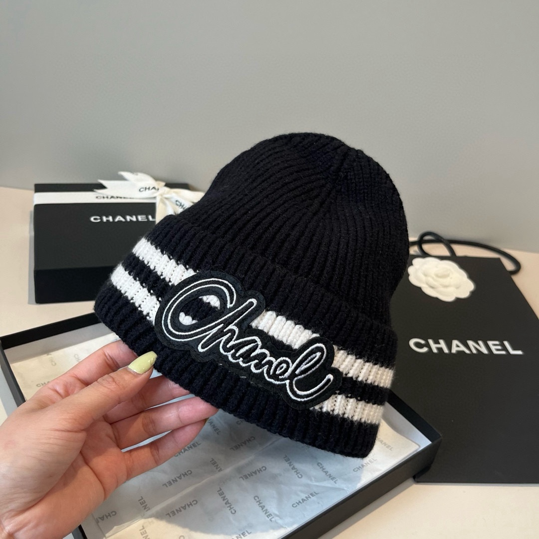 🆕

Chanel香奈儿针织毛线帽