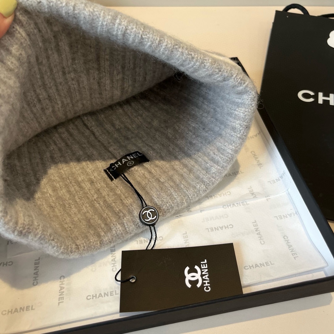 🆕

Chanel香奈儿针织毛线帽