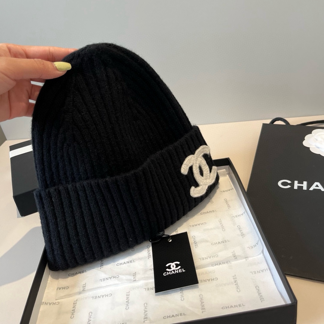 🆕

Chanel香奈儿针织毛线帽