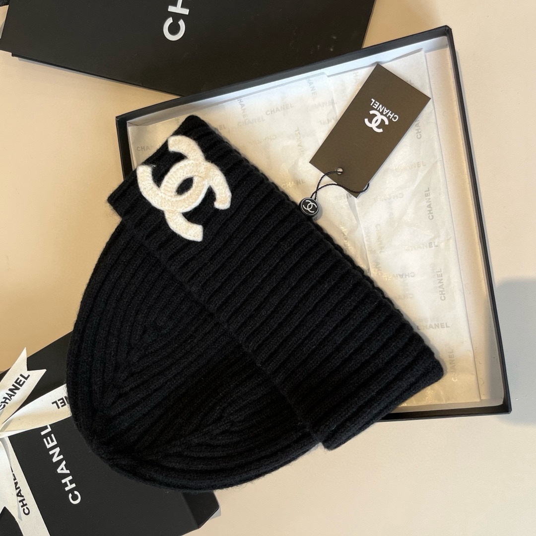 🆕

Chanel香奈儿针织毛线帽