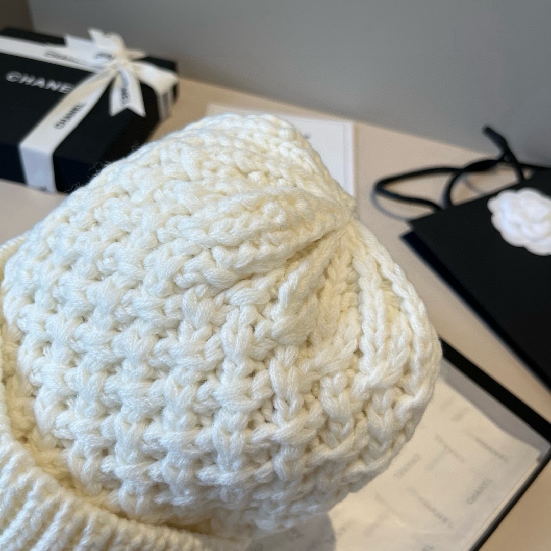 🆕

Chanel香奈儿针织毛线帽