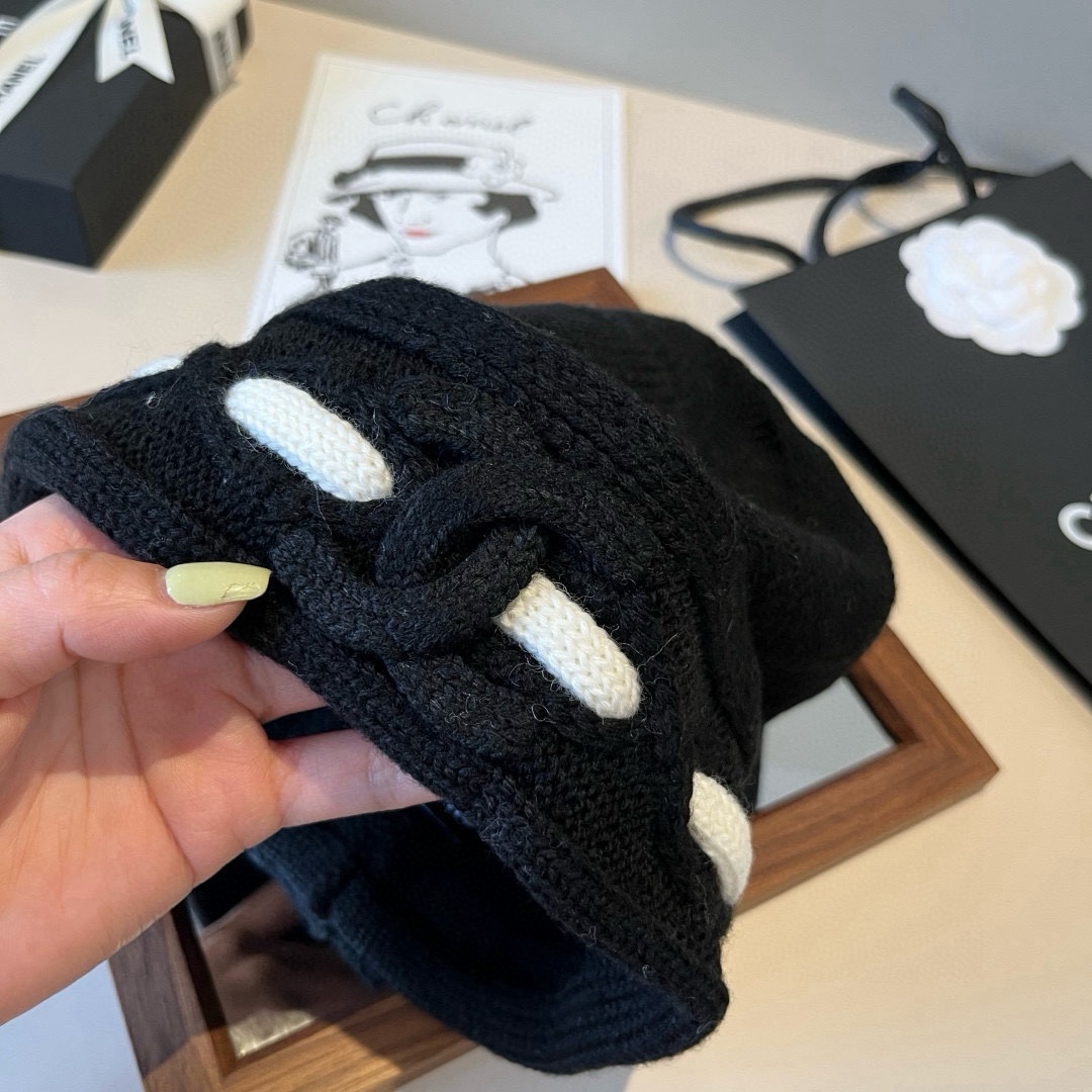 🆕

Chanel香奈儿针织毛线帽