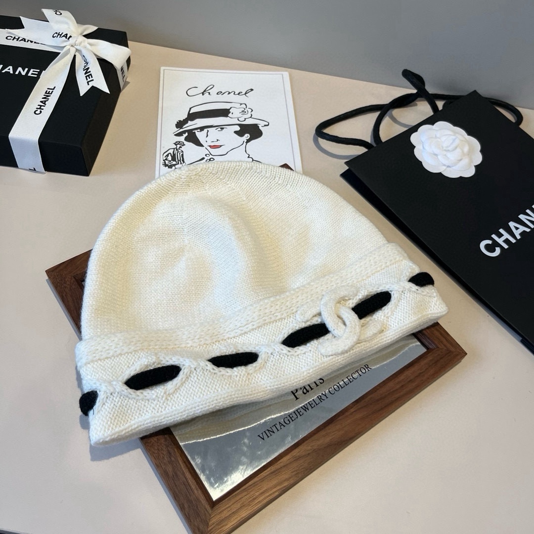 🆕

Chanel香奈儿针织毛线帽