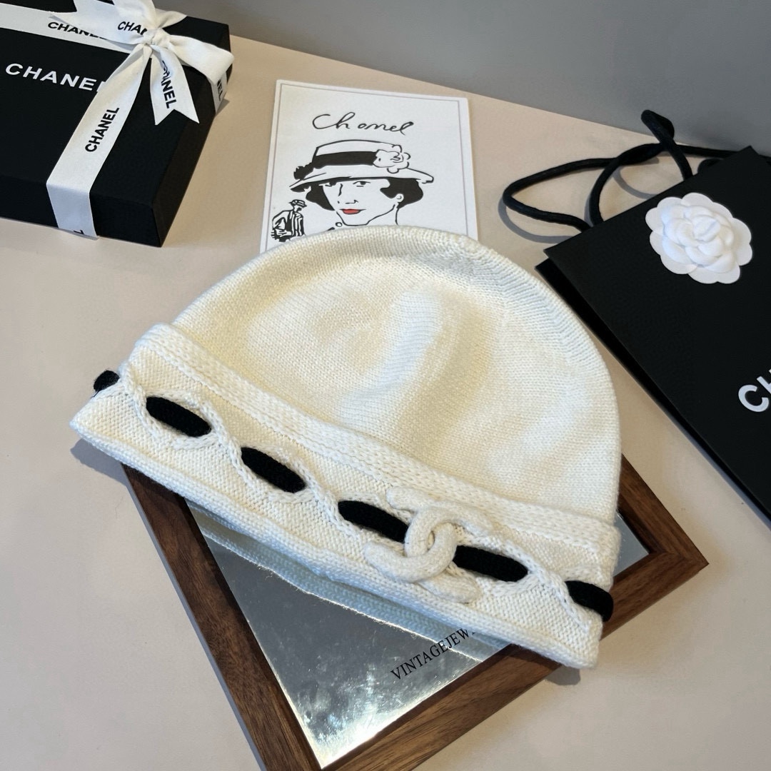 🆕

Chanel香奈儿针织毛线帽