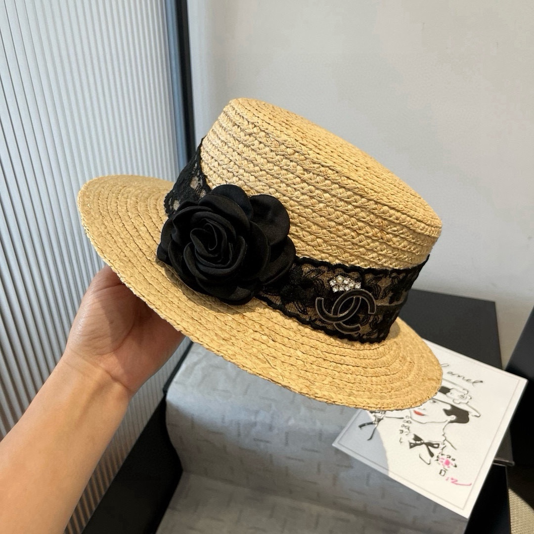 🆕

香奈儿新款遮阳帽，平顶礼帽，细草制作，头围57cm