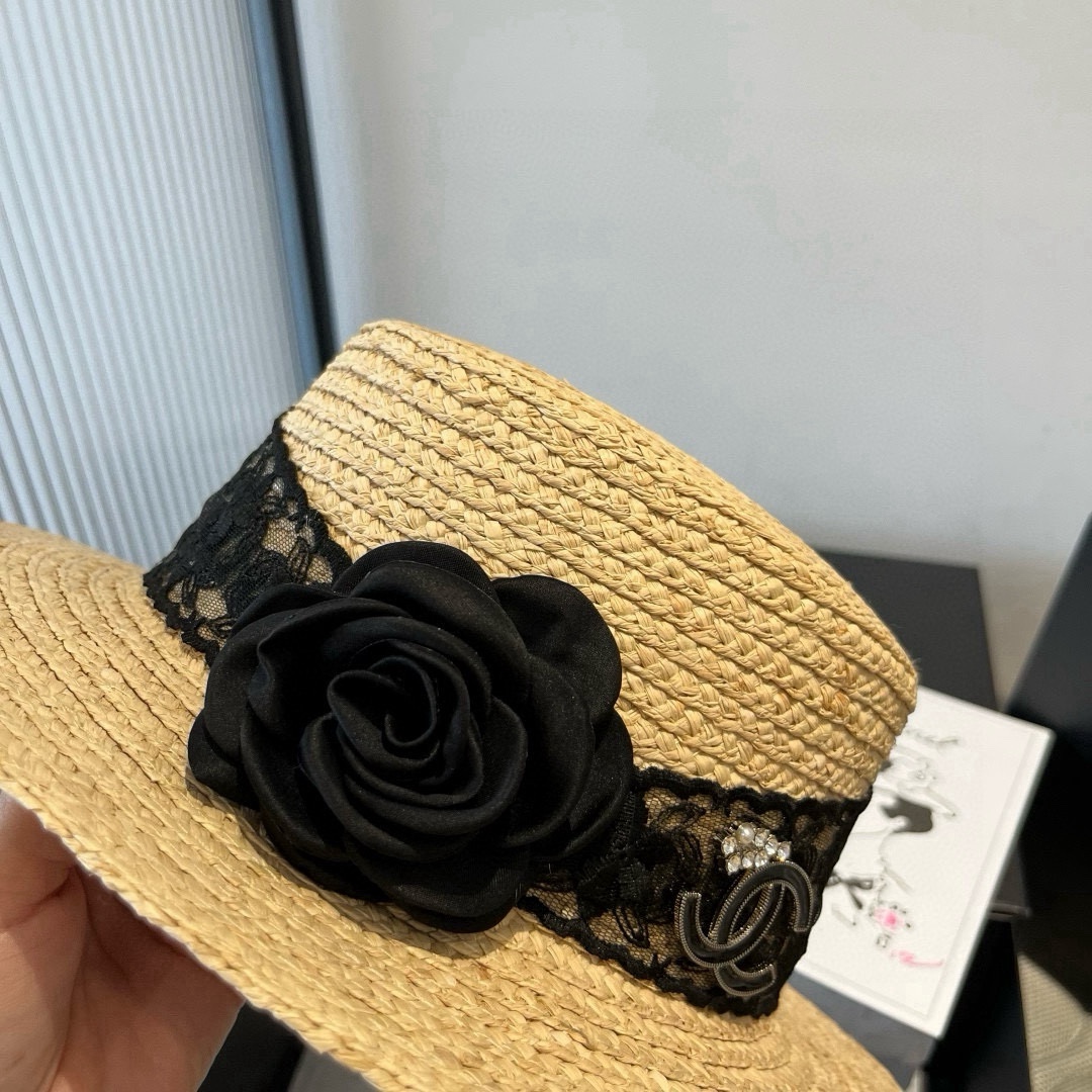 🆕

香奈儿新款遮阳帽，平顶礼帽，细草制作，头围57cm